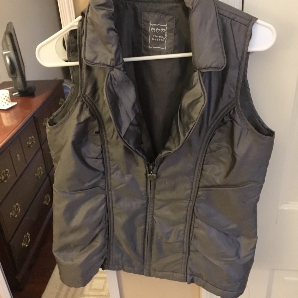 Three Hearts Gray Vest -Medium